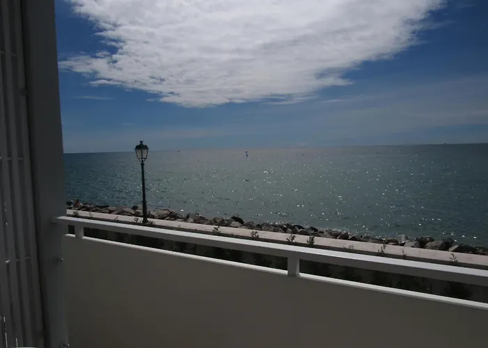 Stella Maris Otel 3*